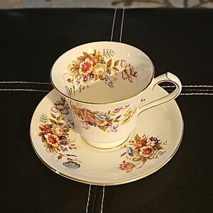 AYNSLEY est. 1775 English BONE CHINA 29c2. Cup and saucer